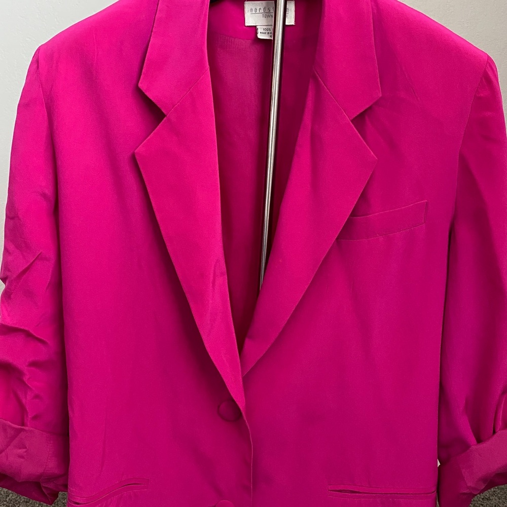Vintage Nordstrom 100% silk Pink Blazer